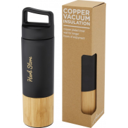 Torne miedziana, izolowana próżniowo butelka ze stali nierdzewnej o pojemności 540 ml z bambusową ścianką zewnętrzną, czarny