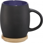 Ceramiczny kubek Hearth z drewnianym wiekiem/spodeczkiem, czarny, niebieski