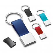 BUMPER. Brelok wykonany z PU i metalu - Czerwony