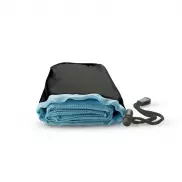 Ręcznik sportowy w etui - niebieski